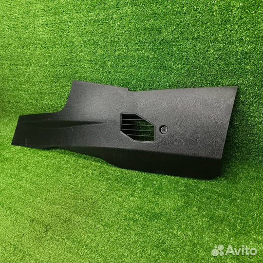 Декоративная накладка центральной консоли Ford