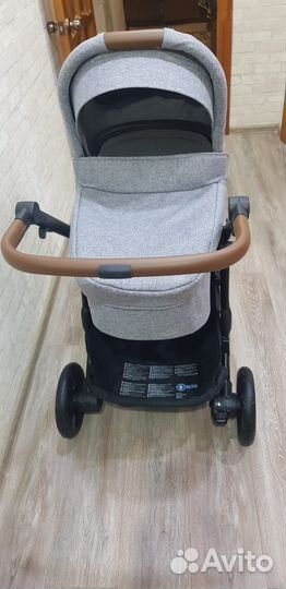 Коляска 2 в 1 Britax Romer Strider M