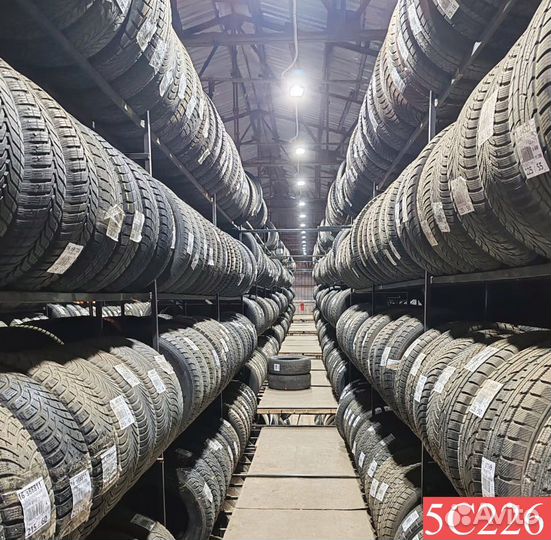 Kumho Ecsta HS51 215/60 R17 92M