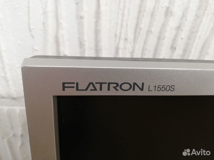 ЖК монитор LG Flatron 15 дюймов рабочий