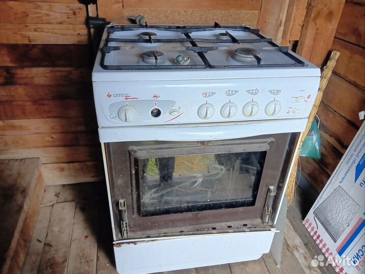 Газовая плита 4 конфорки бу Gefest