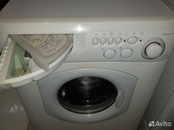 Стиральная машина ariston ALS109X