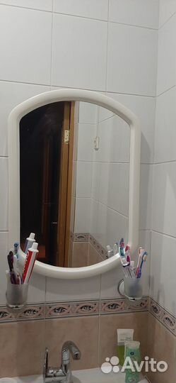 Продам люстру