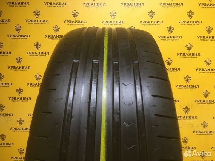 Continental ContiPremiumContact 5 215/60 R17 96H