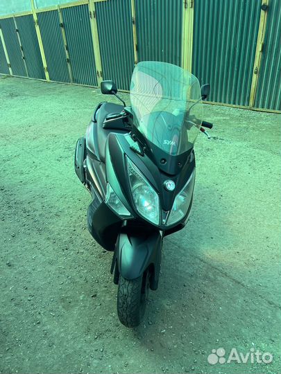 Максискутер sym joymax 300i