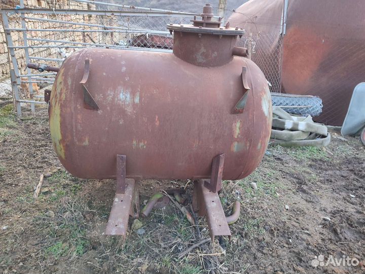 Трубы толстостенные и бочка