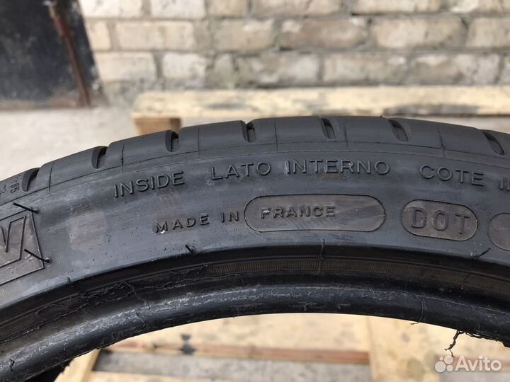 Michelin Pilot Super Sport 235/35 R19 91Y
