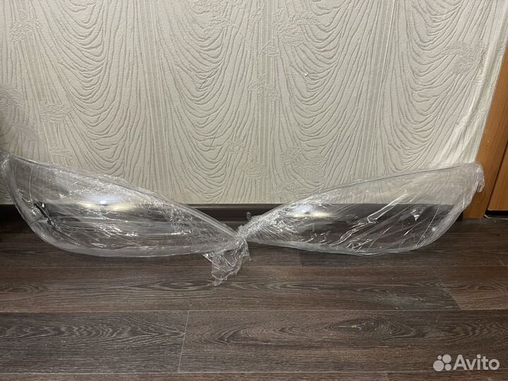 Стекла от фар Toyota Camry v30 рест