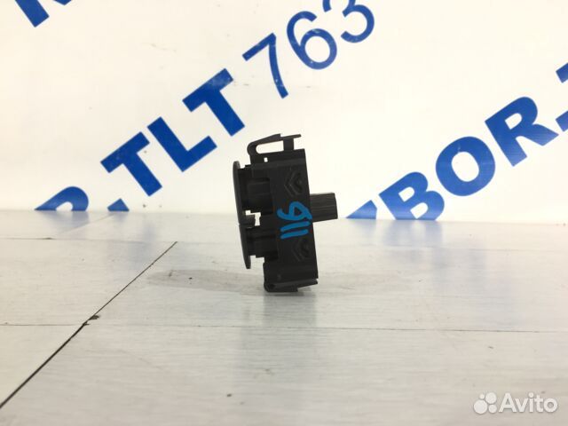 Кнопка аварийки renault sandero 2 1.2 мт хетчбек