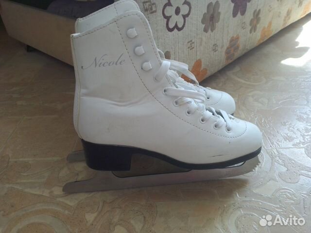 Коньки фигурные
