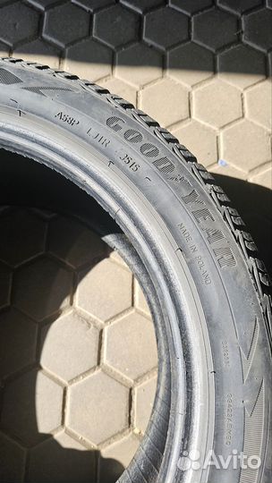 Goodyear UltraGrip Ice 2 235/45 R17