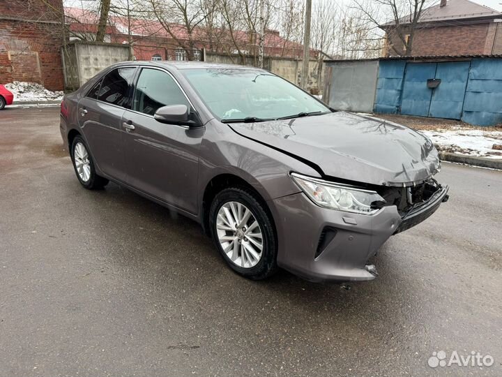 Toyota Camry 2.5 AT, 2015, битый, 185 000 км