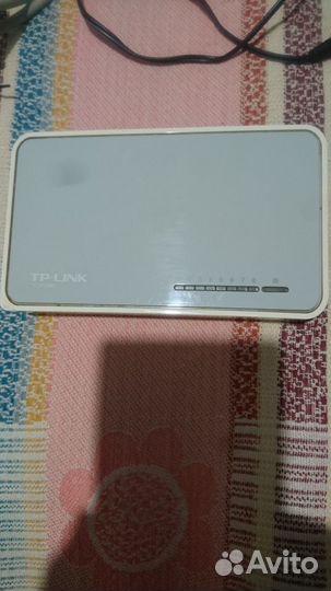 Коммутатор TP-Link TL-SF1008D