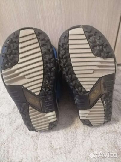 Сноубордические ботинки 31 размер