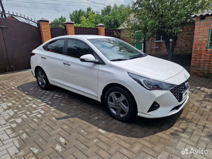 Hyundai Solaris 1.6 AT, 2021, 22 000 км