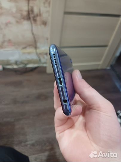 HONOR 10 Lite, 3/64 ГБ