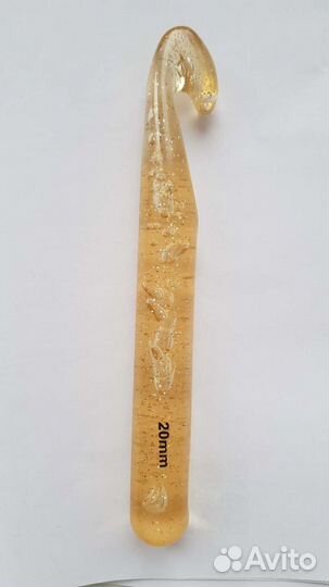 Крючок для вязания 20 мм