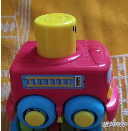 Машина Fisher Price