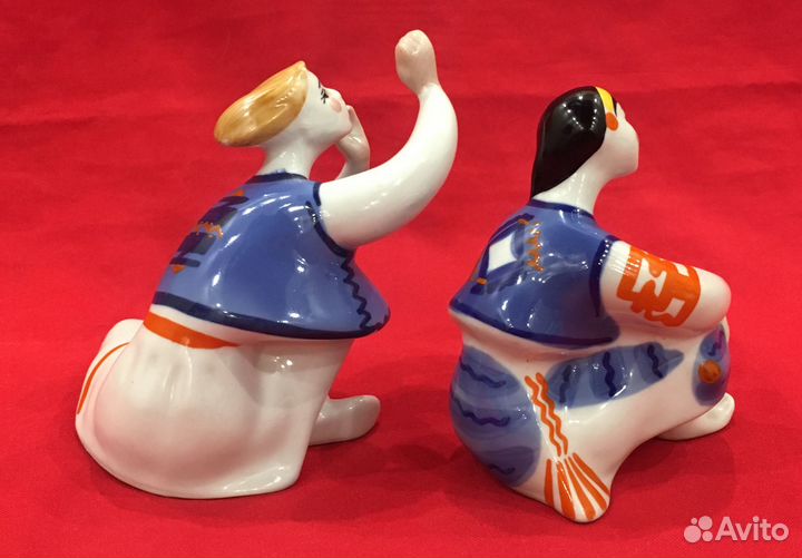Пара статуэток фарфоровых. Заблудились. СССР