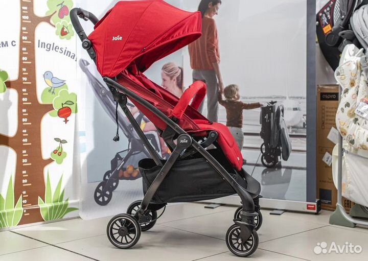 Коляска прогулочная Joie Tourist Lychee