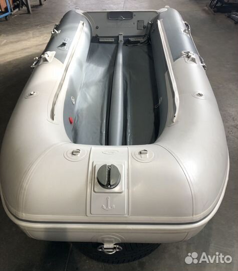 Надувная лодка 330 badger