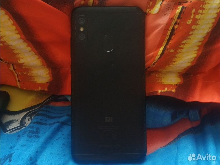 Xiaomi Mi A2 Lite Android One, 3/32 ГБ