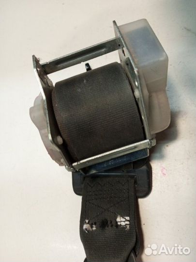 Ремень безопасности задний правый Nissan Almera