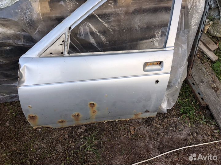 Двери ваз 2111