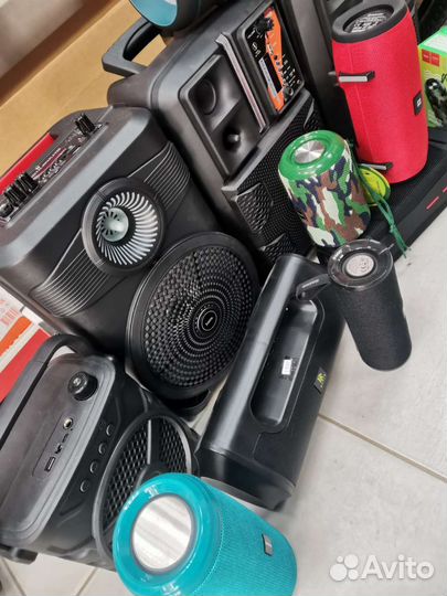 Музыкальная колонка с блютузом