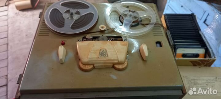 Магнитофон яуза 5