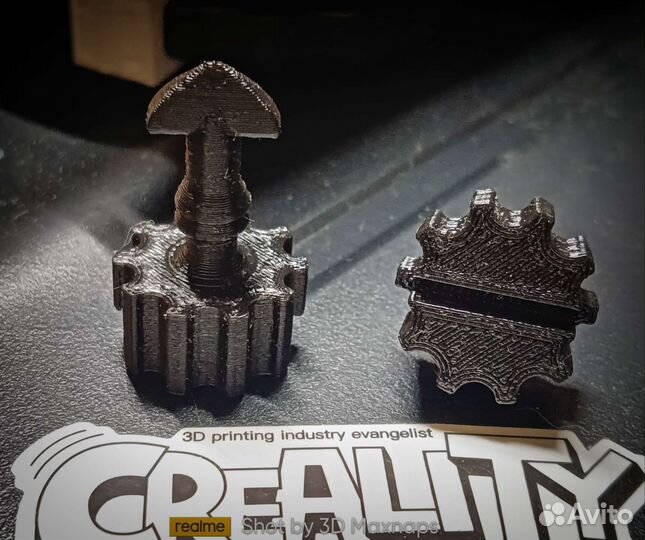 Клипса крышки фаркопа Land Rover аналог DYR500010