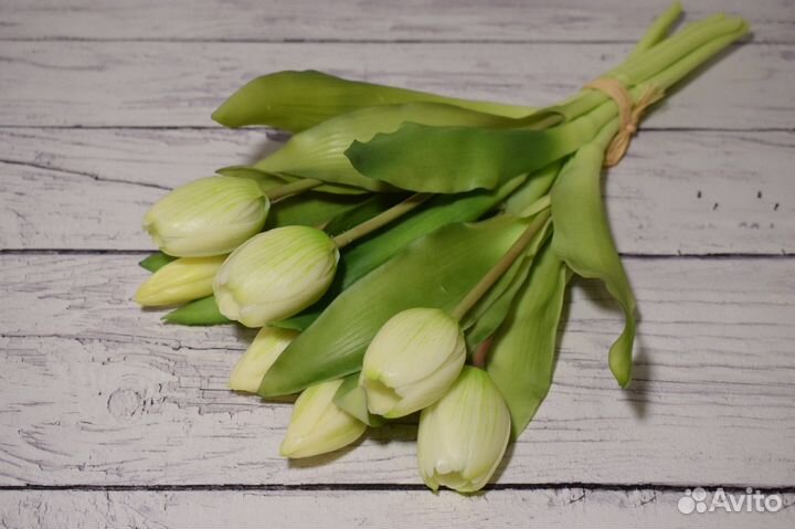 Букет искусственных тюльпанов (новые)