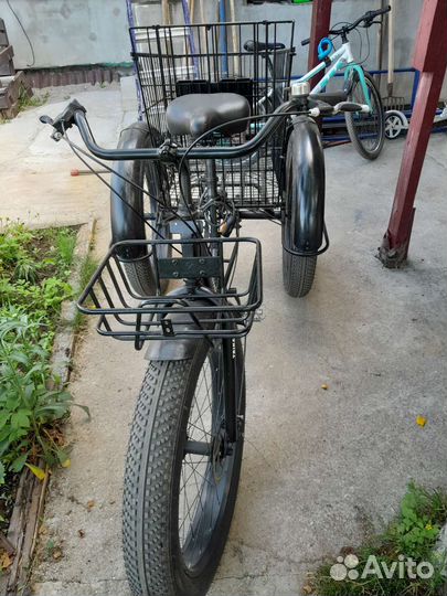 Трехколесный велосипед для взрослых