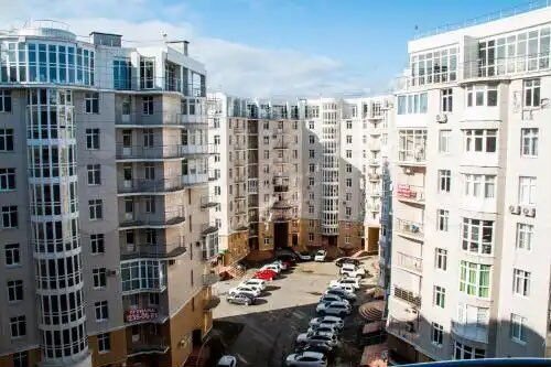 2-к. квартира, 42 м², 3/9 эт.