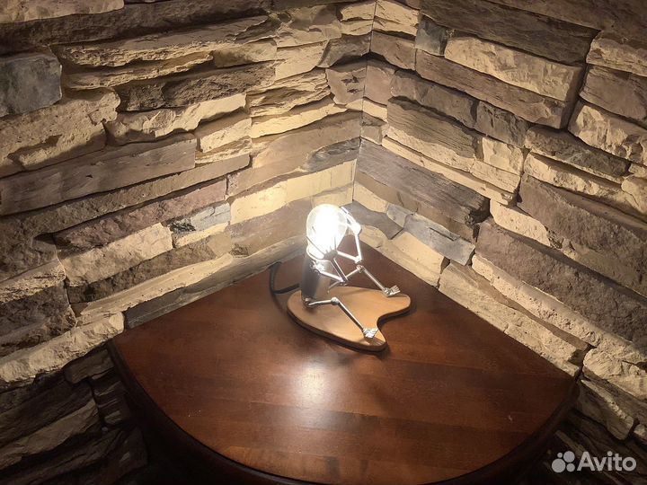 Настольный светильник в стиле лофт