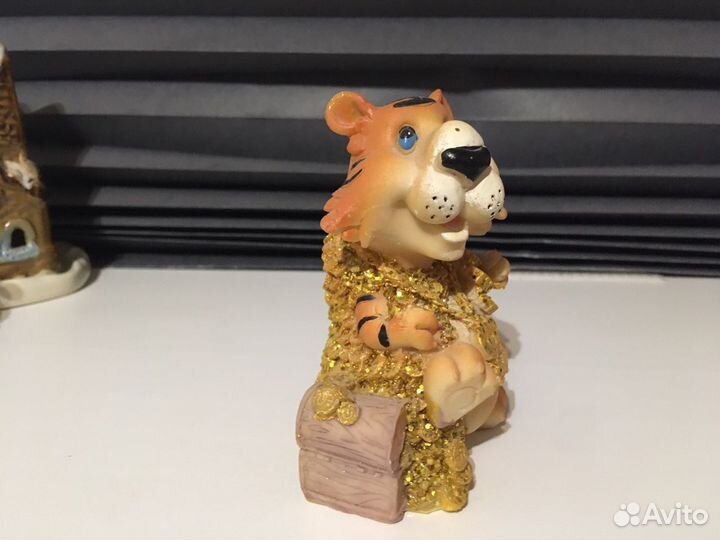 Фигурка-копилка «Тигр в золоте»