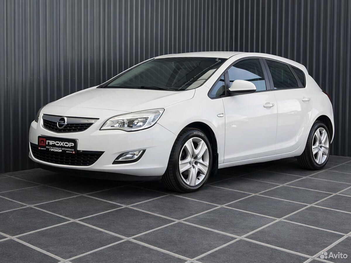 Opel Astra 1.6 AT, 2011, 112 237 км