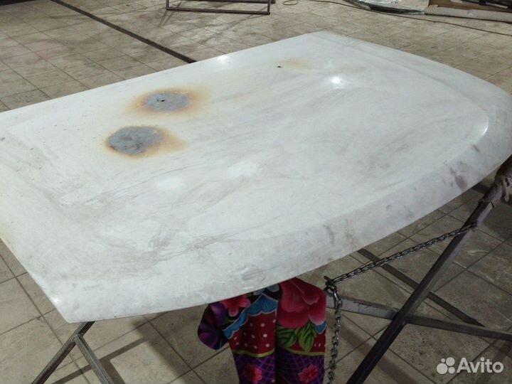 Капот на Duster