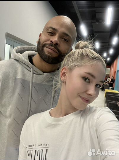 Тренер по фигурному катанию