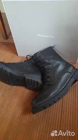 Ботинки Tamaris женские кожаные 38 р