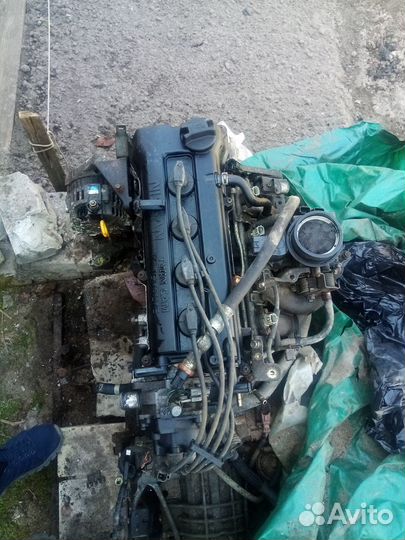 Двигатель ниссан куб 2002 года 1.3 бензин 2002г