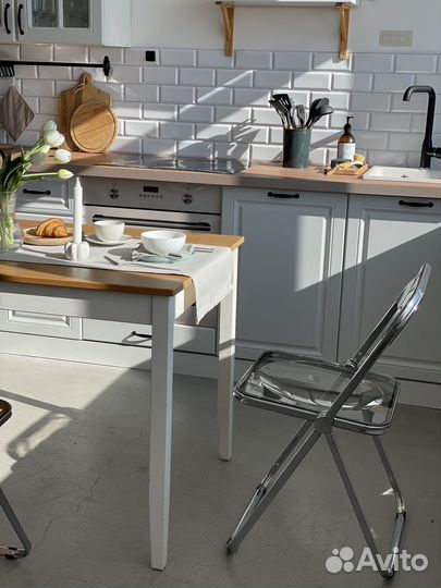 Надежные складные стулья с удобной формой посадки