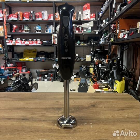 Блендер погружной Sovio 618