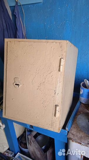 Сейф стальной для оружия (офиса)