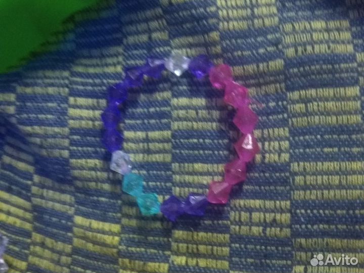 Браслет из бусин