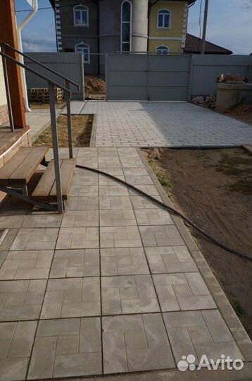 Укладка тратуарной плитки