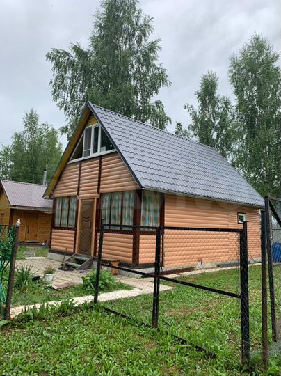 Дом 100 м² на участке 5 сот.