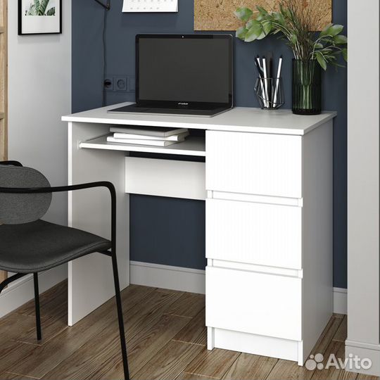 Компьютерный стол IKEA