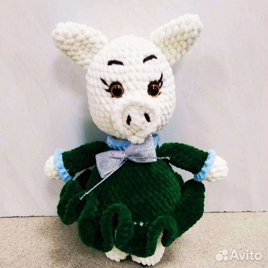 Вязаная свинка