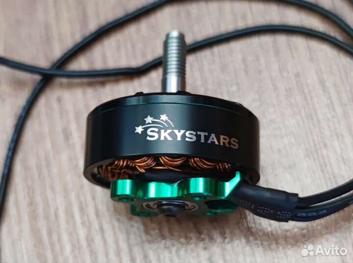 Мотор бесщеточный koko287 2807 1300kv (4шт)